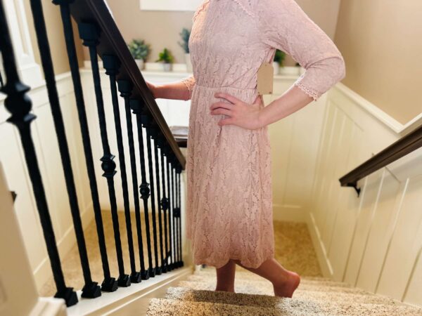 Pink/lace dress - Image 6