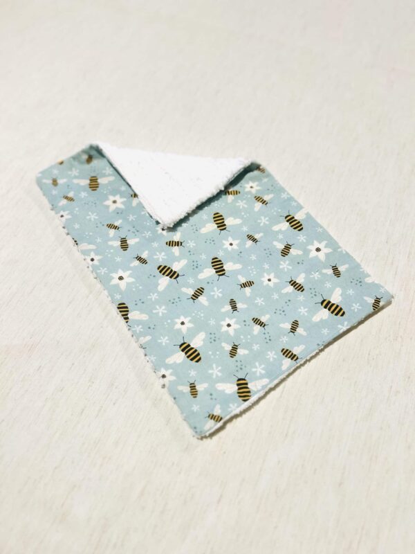 Blue/bee burp cloth