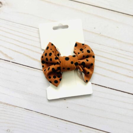 Burnt orange/spot bow