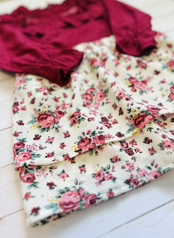 Burgundy floral layered skirt - Image 2