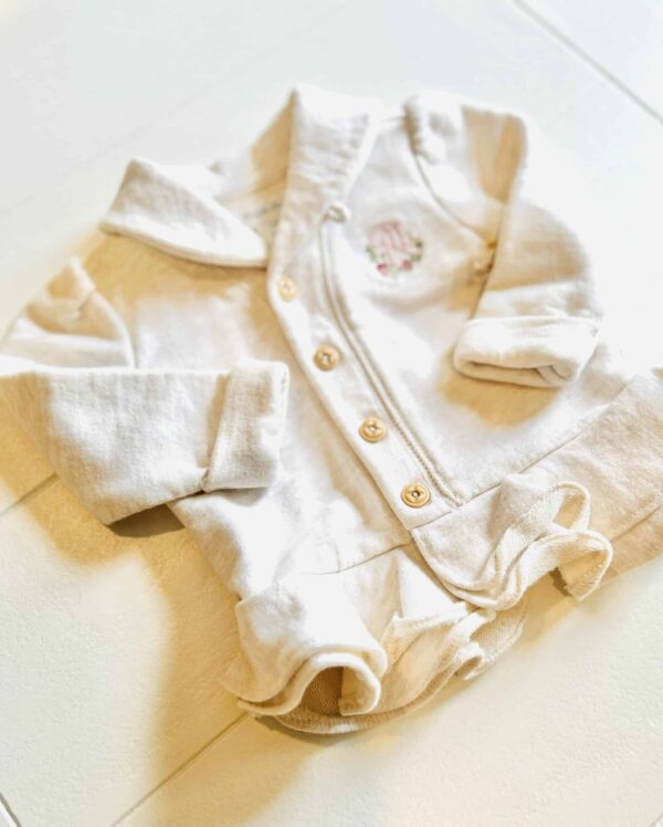 Tan/ruffle coat