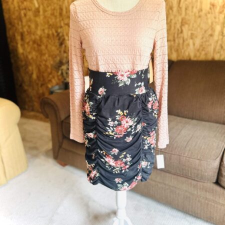 Pink shirt/black floral skirt