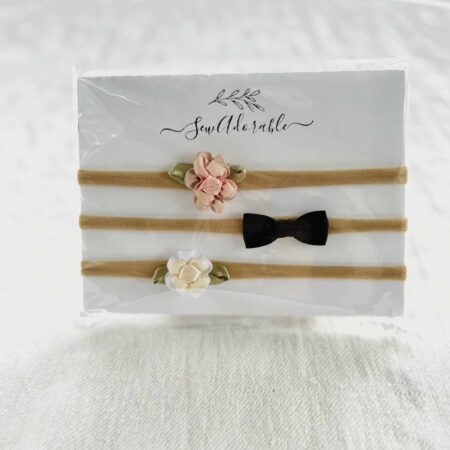 White & pink flowers/black bow set