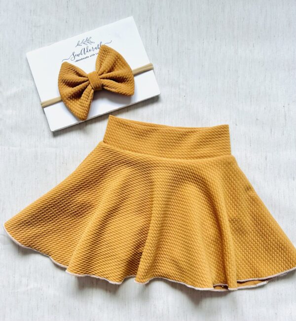 Yellow skirt w/ headband