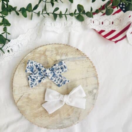 Blue floral/ white pinwheel bows
